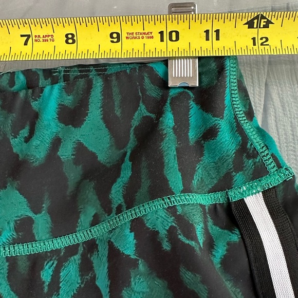 Pam & Gela Ocelot Curved Hem leggings tights green black size medium - Picture 16 of 16